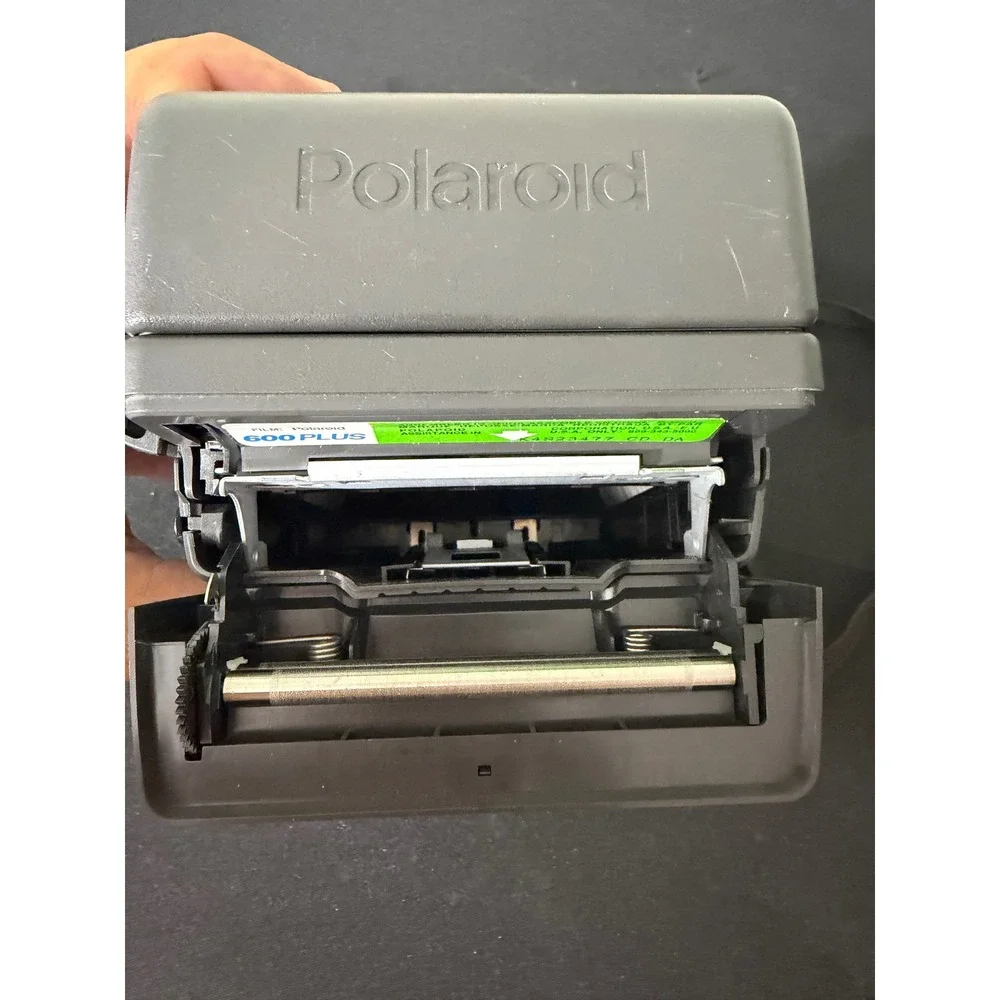 Polaroid OneStep CloseUp Instant Camera OS Gray Excellent 600‎ Film 90s Vintage